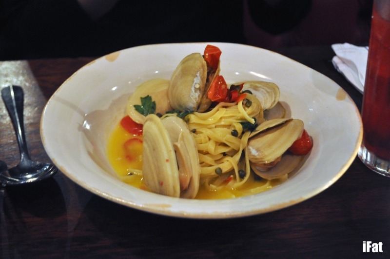 Vongole Tagilolini. Steamed tua tua clams, garlic, chilli, white wine, parsley, butter & lemon.